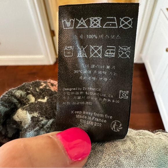 Zadig & Voltaire Women’s Parone Python Flower Pants Multi Camou Rare HTF Blogger - Picture 13 of 13